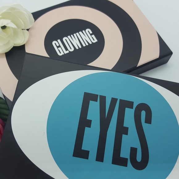 eyeshadows+highlighters 2 palettes Bloomingdales - Picture 7 of 8